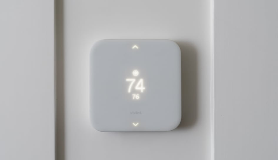 Vivint Roanoke Smart Thermostat